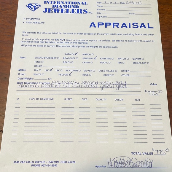 Diamond Pendant 0.25 carat total weight in 14KYG - Picture 5 of 5